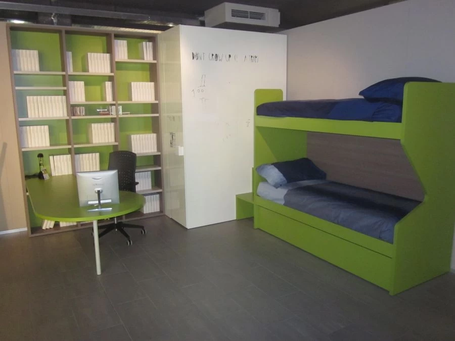 Cameretta con cabina armadio Nidi Nidi