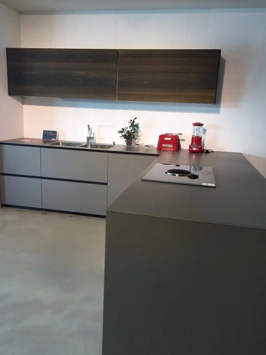 Cucina angolare Valcucine Riciclantica rovere millennium