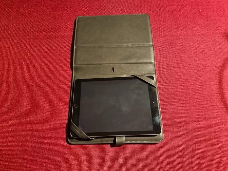 Oggettistica Poltrona Frau Custodia Ipad