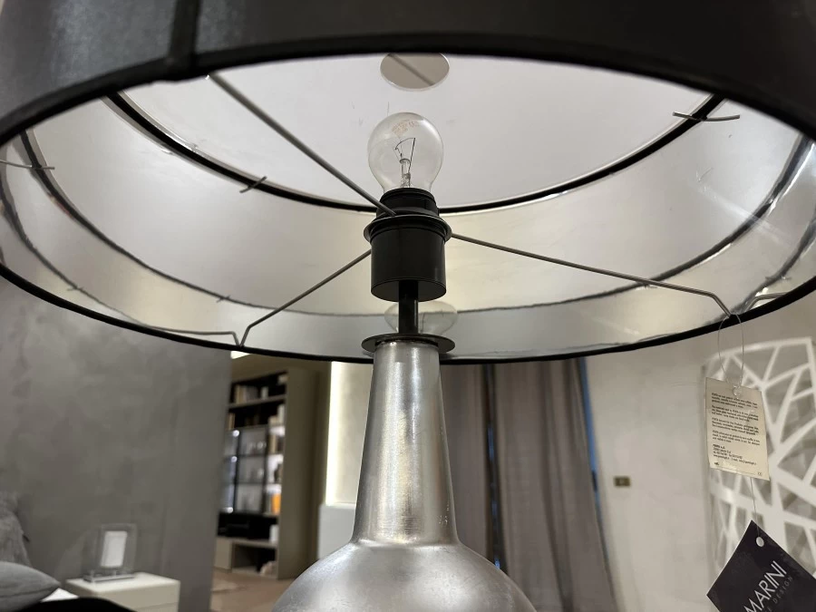 Lampada da tavolo Penta Desir