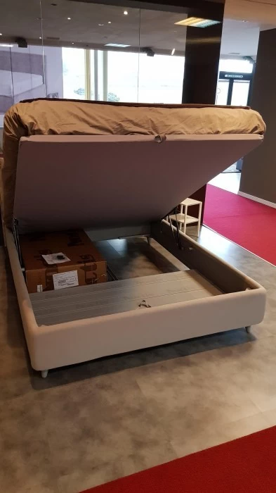 Letto matrimoniale con contenitore Noctis Spa So Pop