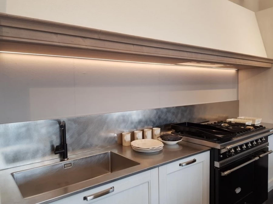 Cucina lineare Scandola Mobili Tabià