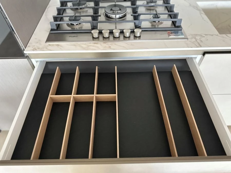 Cucina angolare Zampieri Cucine Segni Up