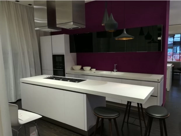 Cucina con Isola Hacker AV 6000 systemat