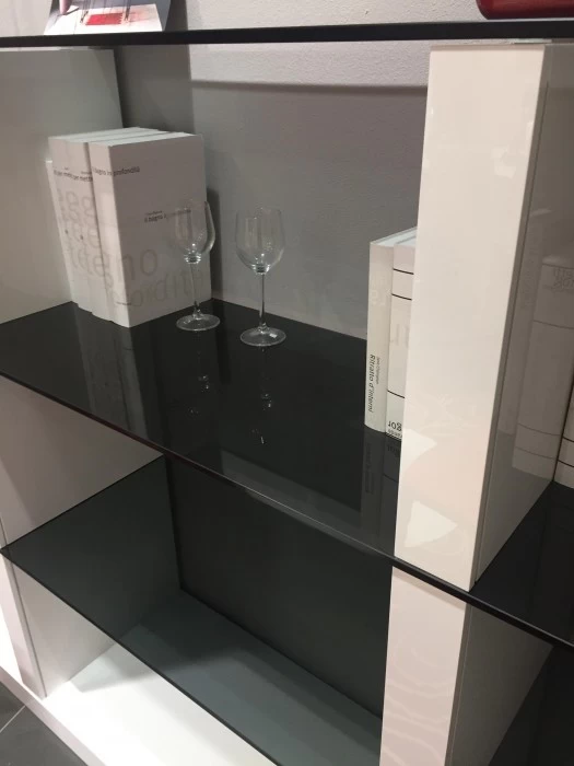Piccola libreria Calligaris bifacciale GTG