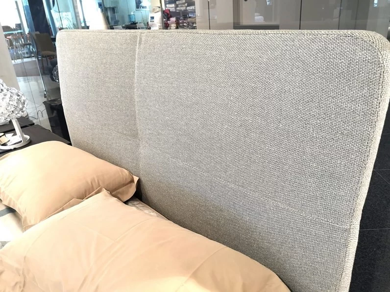 Letto matrimoniale Poliform Laze