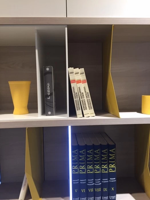 Libreria Novamobili About Day