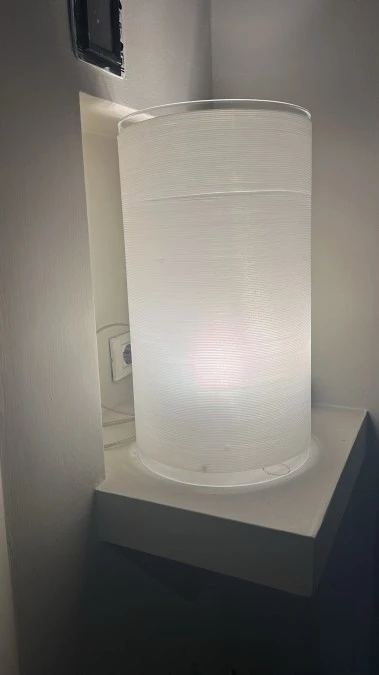Lampada da tavolo FontanaArte 100 METRI