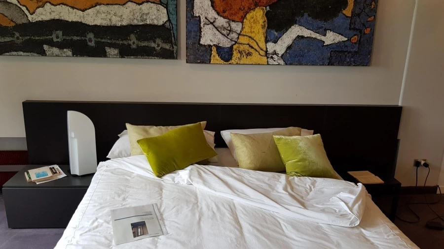 Letto matrimoniale Produzione Artigianale Custom Cuoio