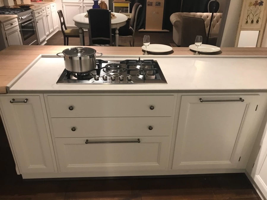 Cucina con penisola L'Ottocento Living