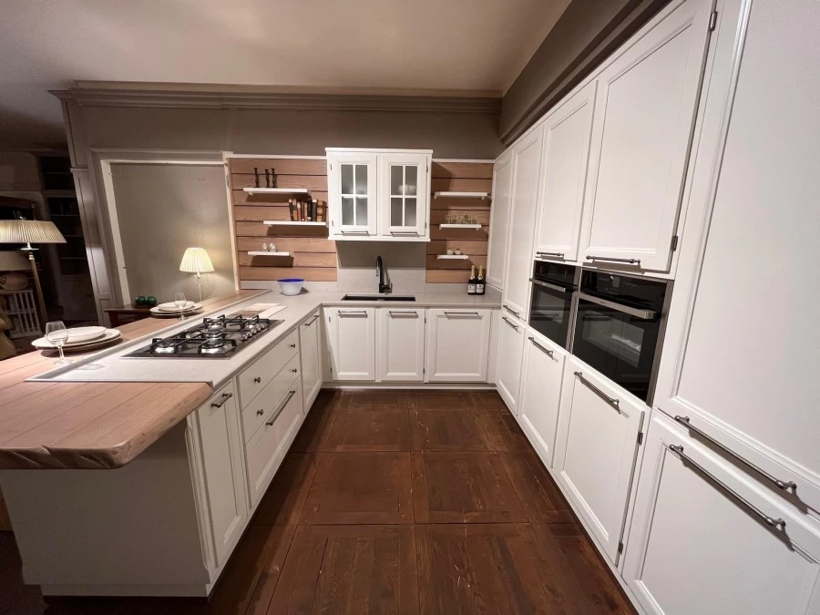 Cucina con penisola L'Ottocento Living