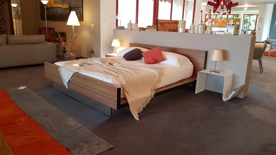 Letto matrimoniale Produzione Artigianale SLITTA
