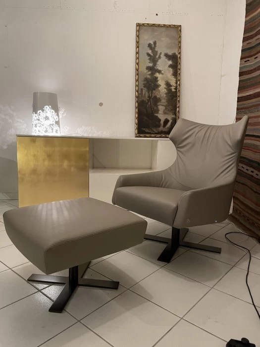 Poltrona con pouf Busnelli Grace