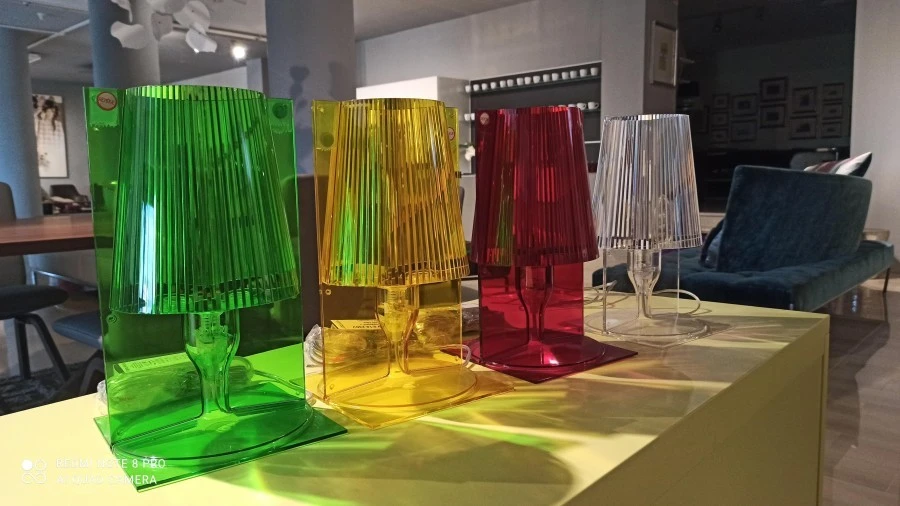 Lampada da tavolo Kartell TAKE