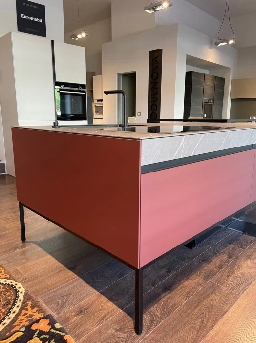 Cucina con Isola Euromobil Sei