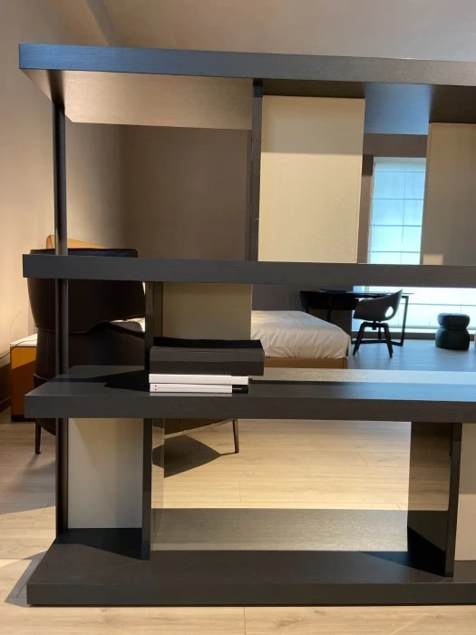 Libreria Poltrona Frau Jobs Cabinet