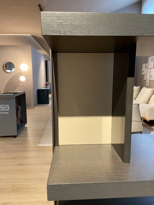 Libreria Poltrona Frau Jobs Cabinet