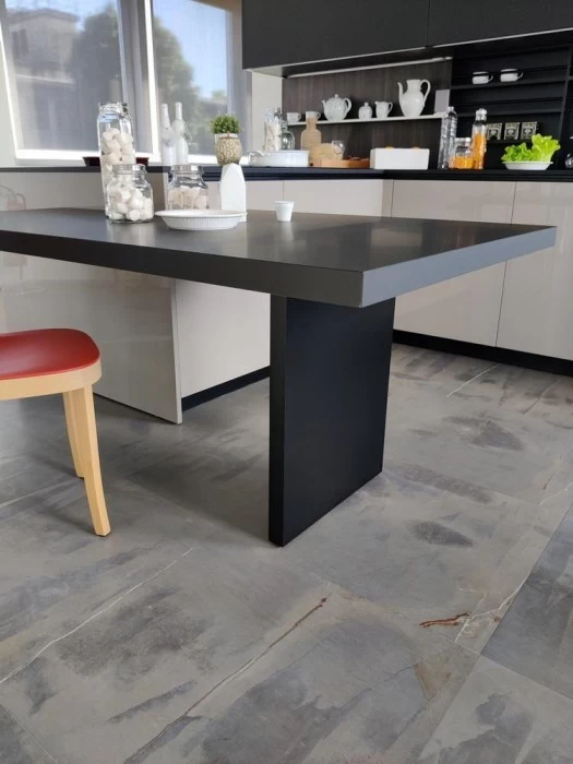 Cucina con penisola Poliform My Planet