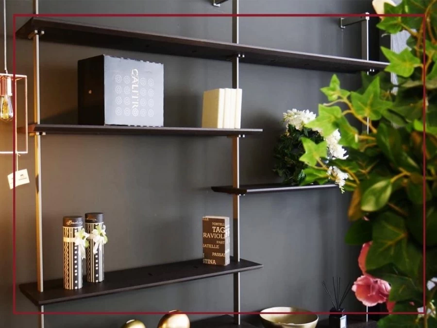 Libreria Cattelan Italia airport