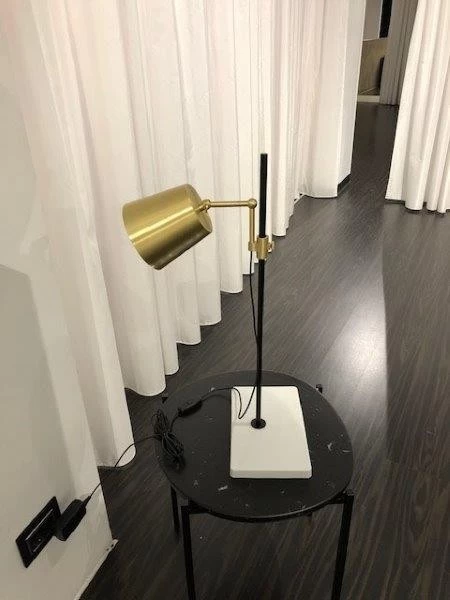 Lampada da tavolo Karakter Lab Light Table