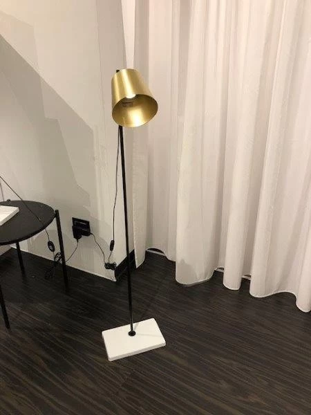 Lampada da terra Karakter Lab Light Floor