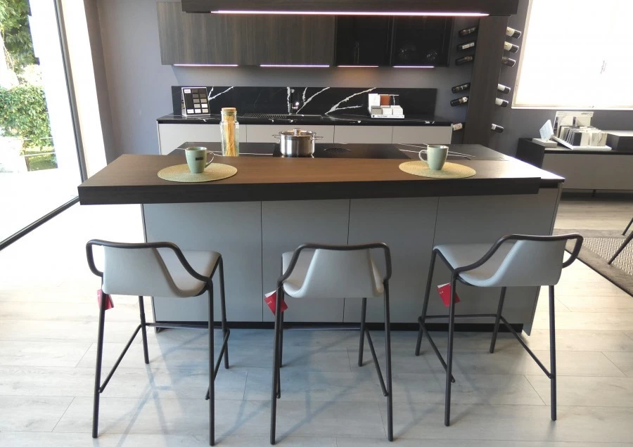 Cucina con Isola Pedini MOKA