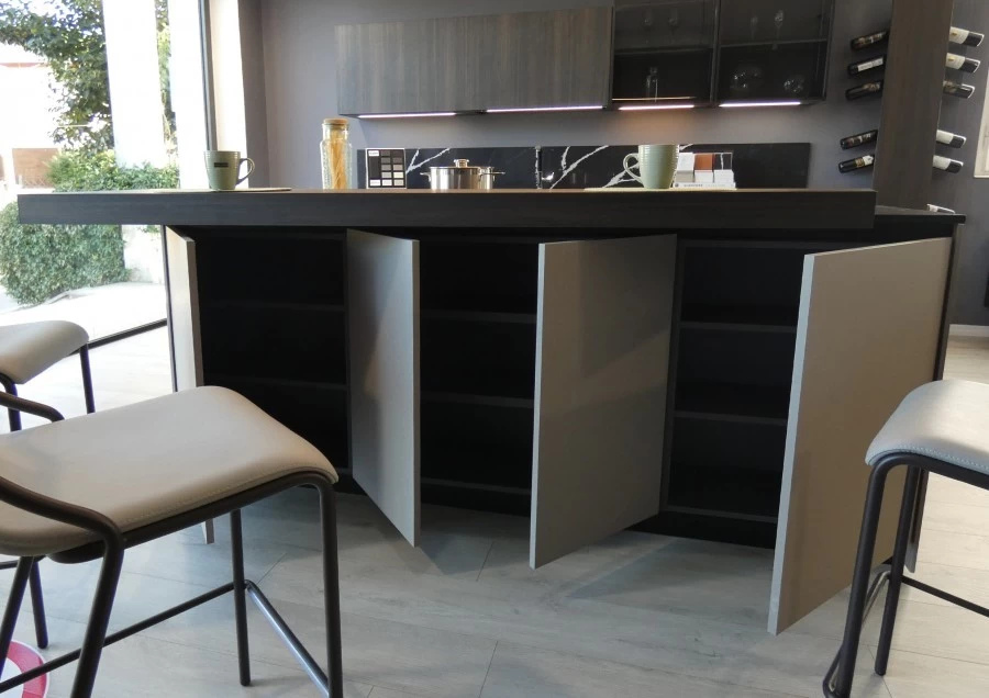 Cucina con Isola Pedini MOKA