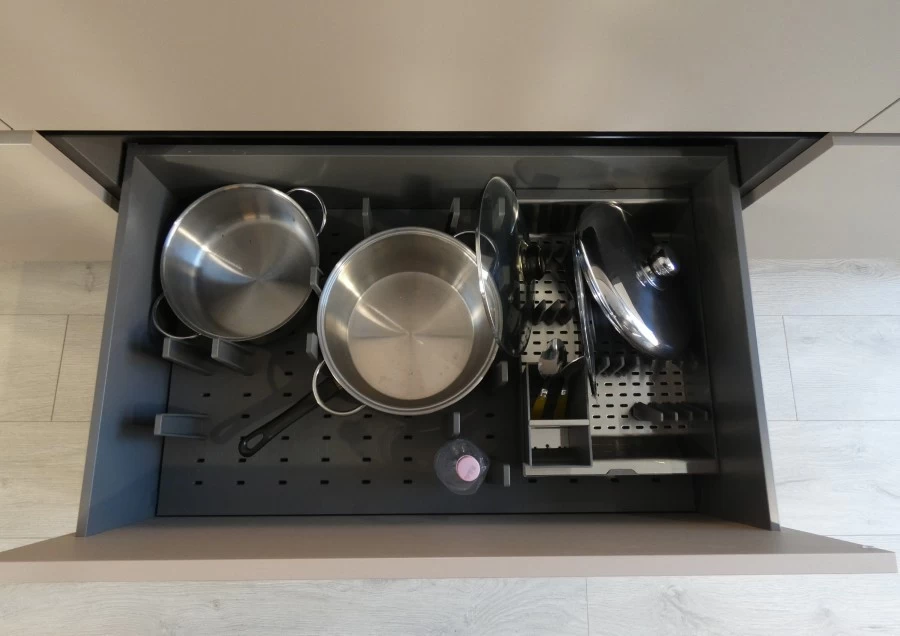 Cucina con Isola Pedini MOKA