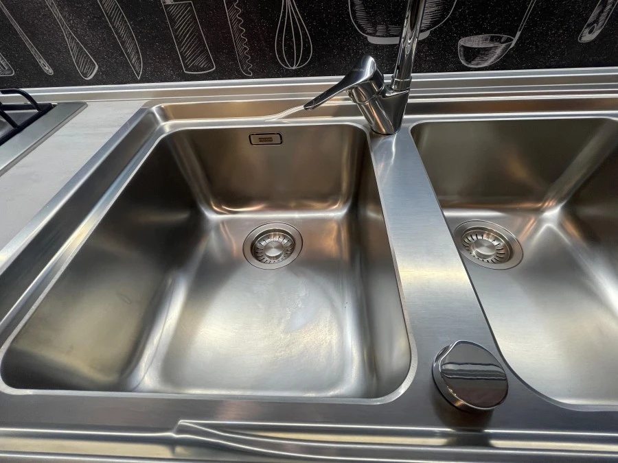 Cucina con penisola Doimo Cucine Easy