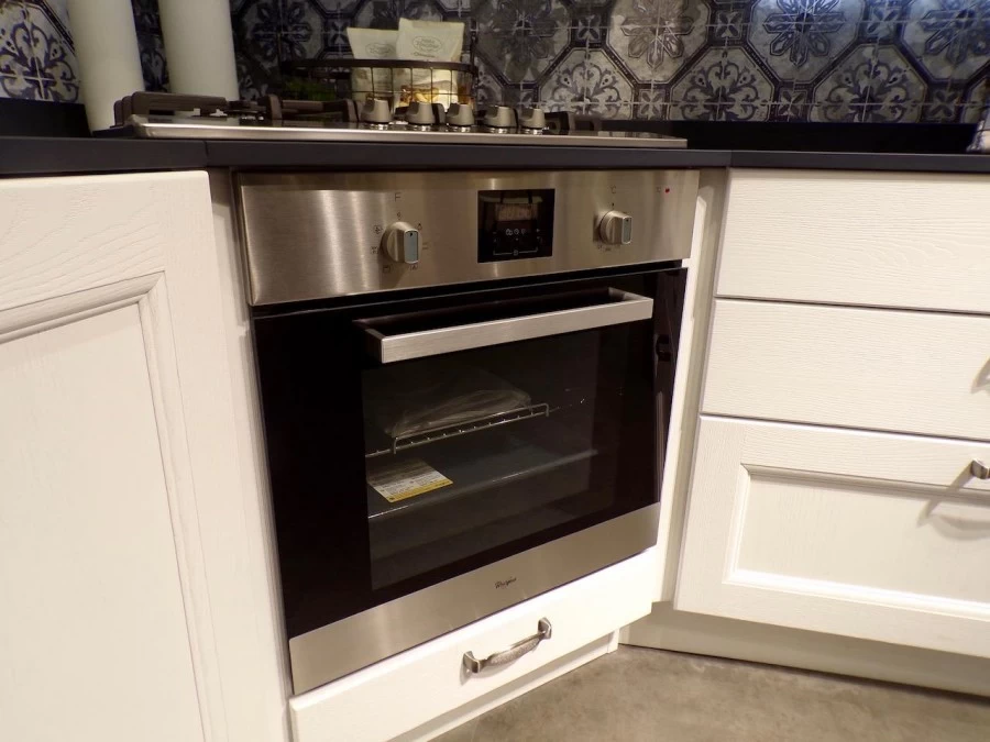 CUCINA ANGOLARE FORMA 2000 OUTLET A BRESCIA