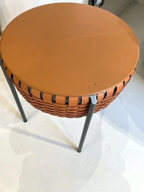 Tavolino rotondo Poltrona Frau Cestlavie