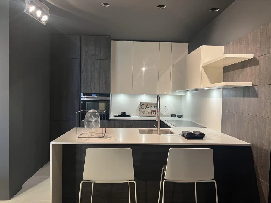 Cucina con penisola Camagni Cucine Dakota wood