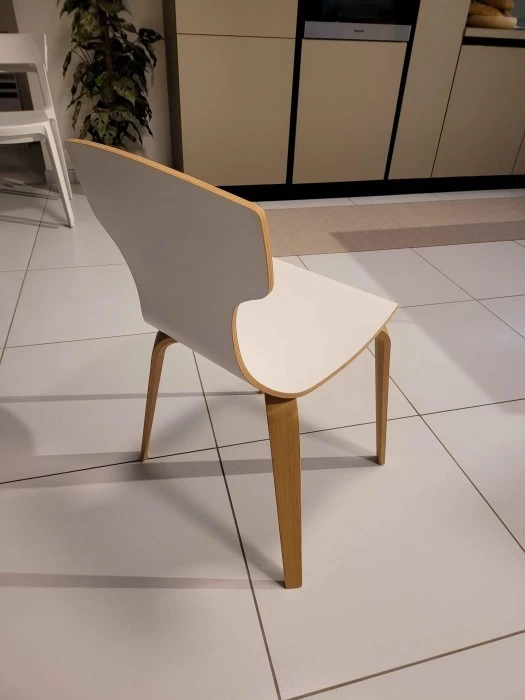 Sedia senza braccioli Ozzio HAT