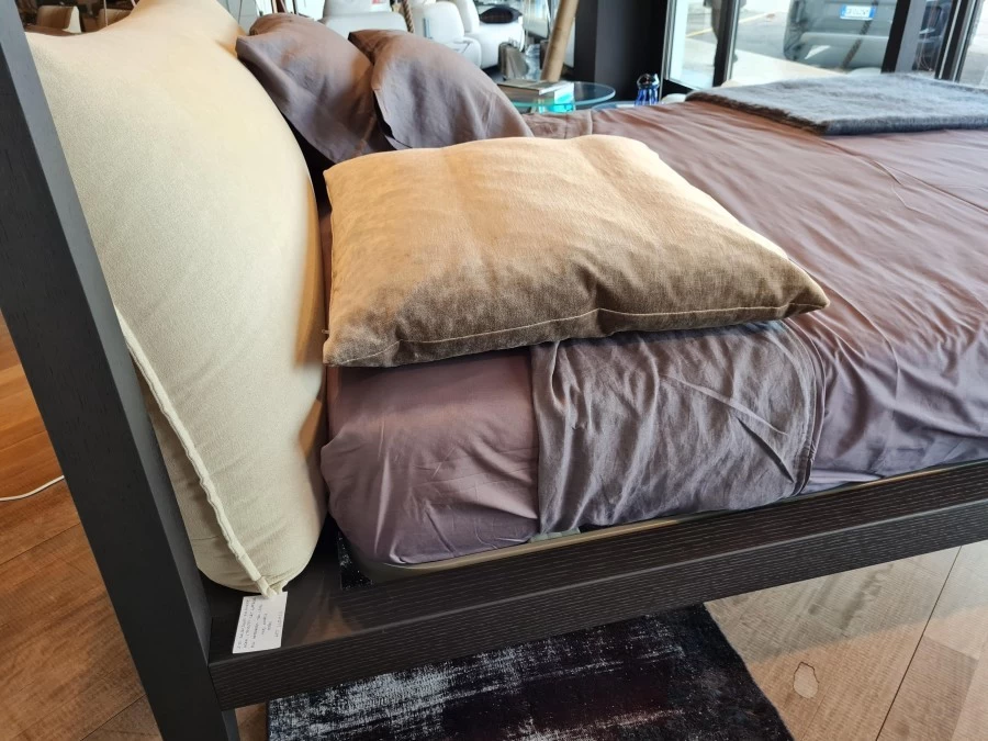 Letto matrimoniale Horm MOHELI