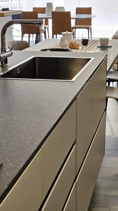 Cucina con Isola Meson's Linea