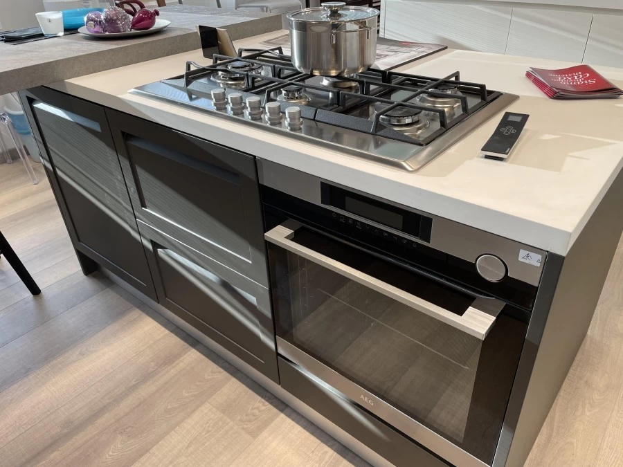 Cucina angolare Scavolini Carattere