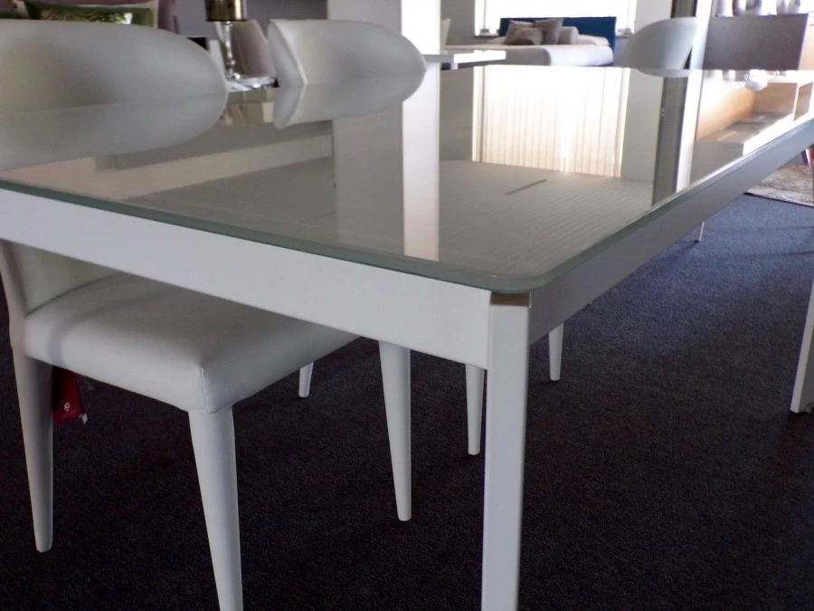 TAVOLO ALLUNGABILE CON PIANO IN CRISTALLO NEGOZIO ARREDAMENTO A BRESCIA