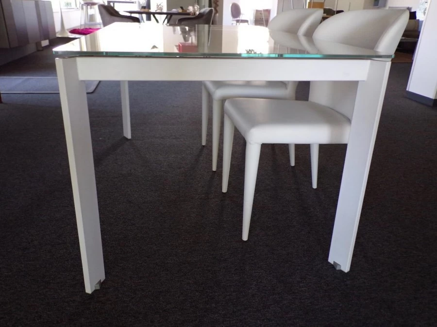 TAVOLO ALLUNGABILE CON PIANO IN CRISTALLO IN OFFERTA A BRESCIA