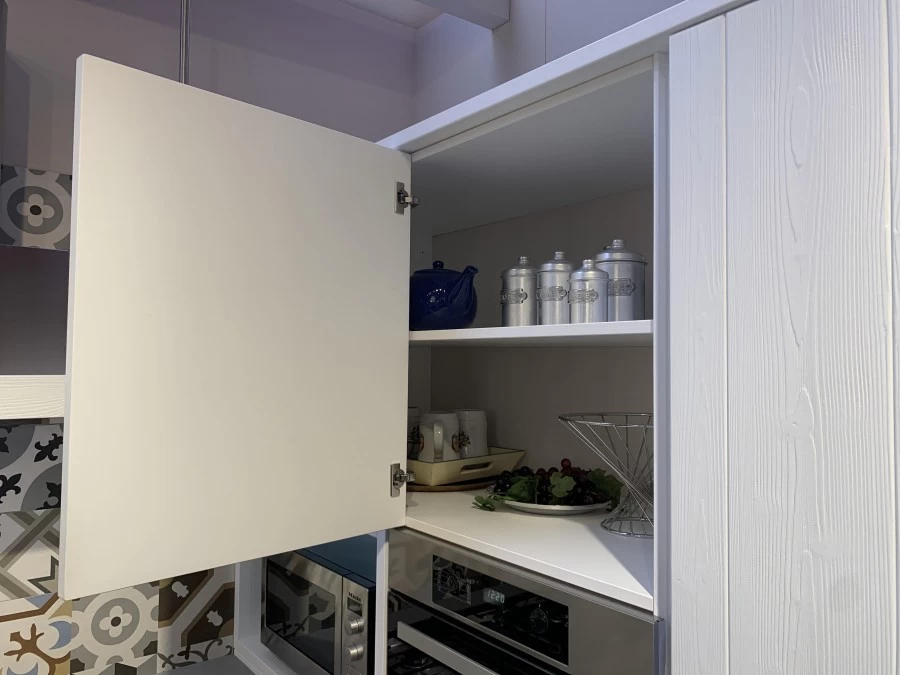 Cucina angolare Scandola Mobili Maestrale Nora