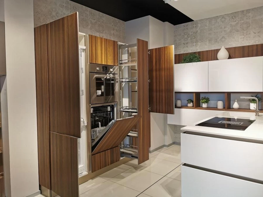 Cucina con penisola Veneta Cucine Oyster