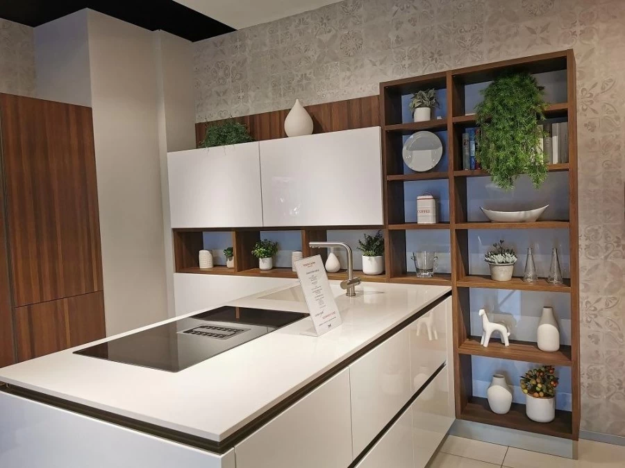 Cucina con penisola Veneta Cucine Oyster