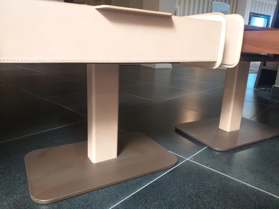 Comodino Giorgetti CORIUM