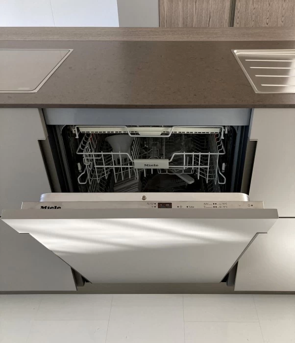 Cucina con Isola Composit LOUNGE