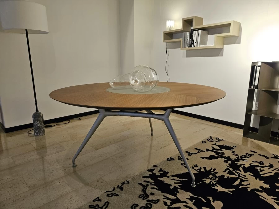 Tavolo rotondo Rimadesio Manta
