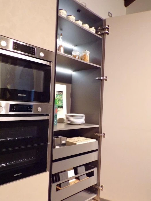 CUCINA CON PENISOLA ARREDO3 KALI & ZETASEI NEGOZIO ARREDAMENTO A BRESCIA