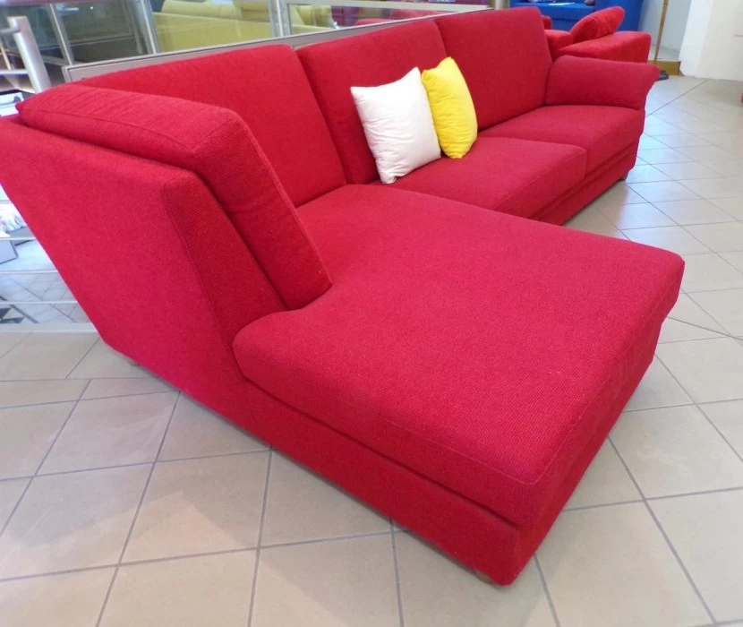 DIVANO CON CHAISE LONGUE IN TESSUTO PREZZO A BRESCIA
