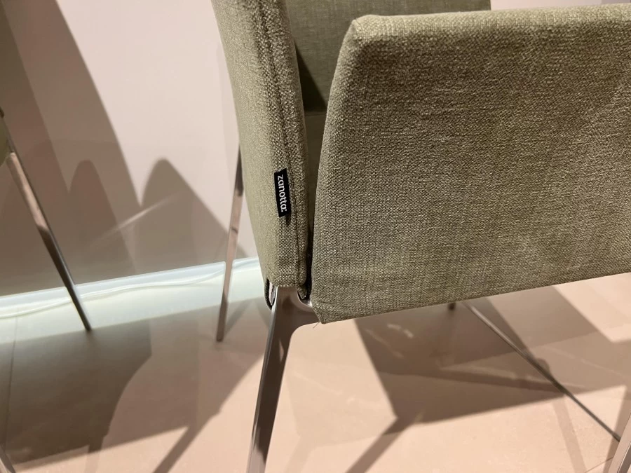 Poltroncina Zanotta Lia poltroncina 2088