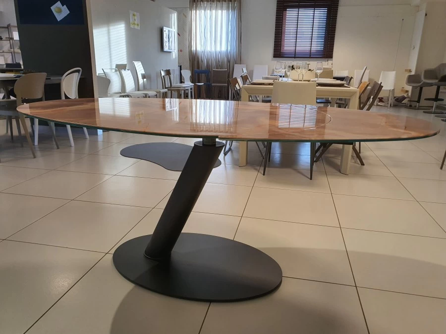 Tavolo ovale Ozzio One