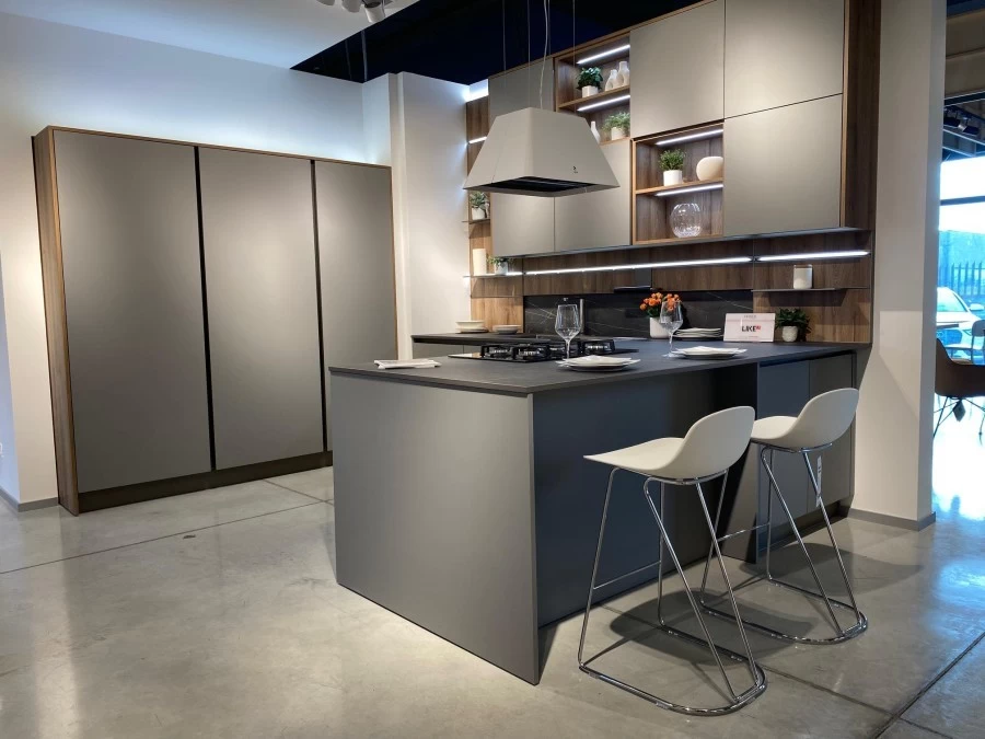 Sgabello Veneta Cucine Virgola Dandy