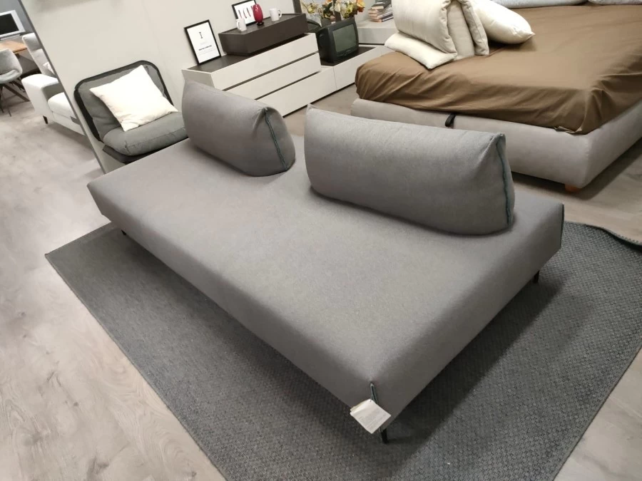 Divano LeComfort BACIO